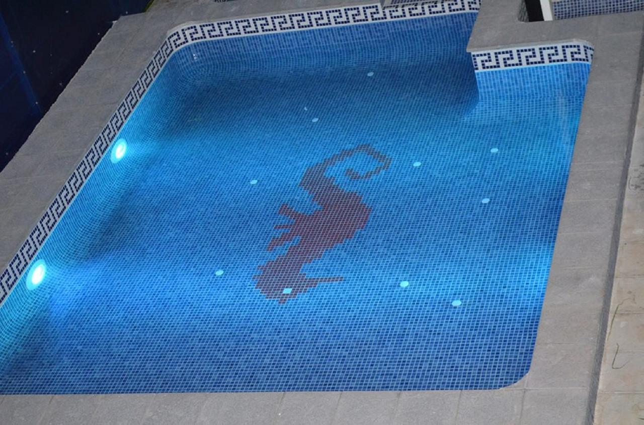 Blue Lagoon كوستِنيست المظهر الخارجي الصورة