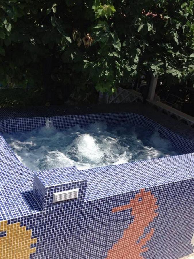 Blue Lagoon كوستِنيست المظهر الخارجي الصورة